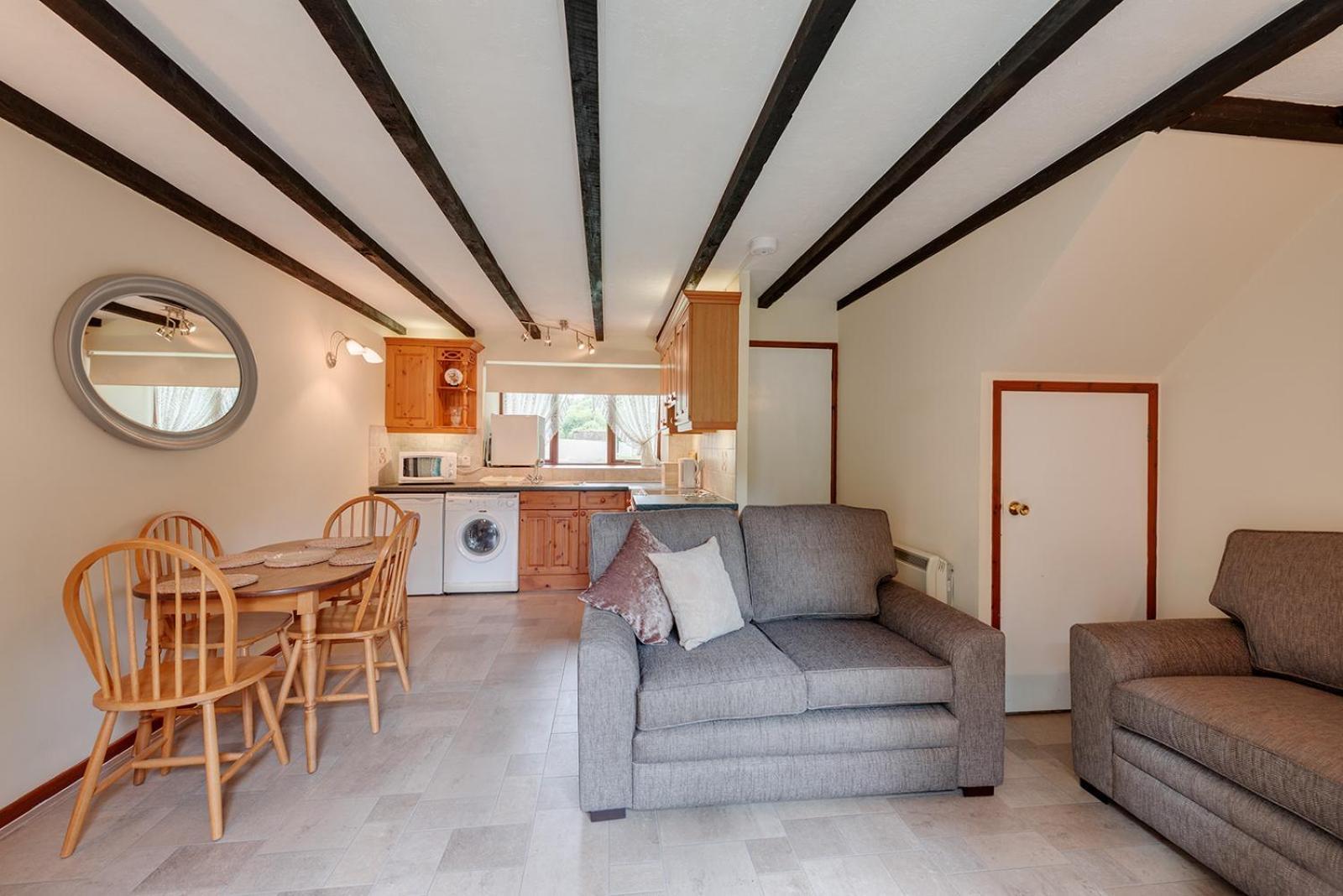 Crylla Valley Cottages - Access To Pool, Gym, Spa And More Saltash Habitación foto